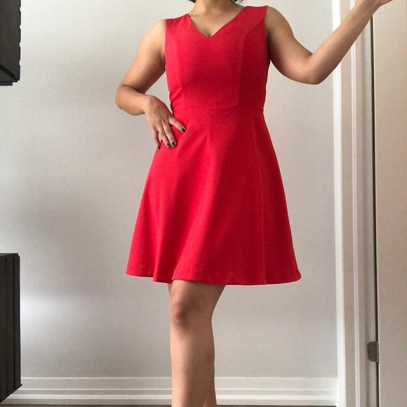 BANANA REPUBLIC RED DRESS - Picture 1 of 2